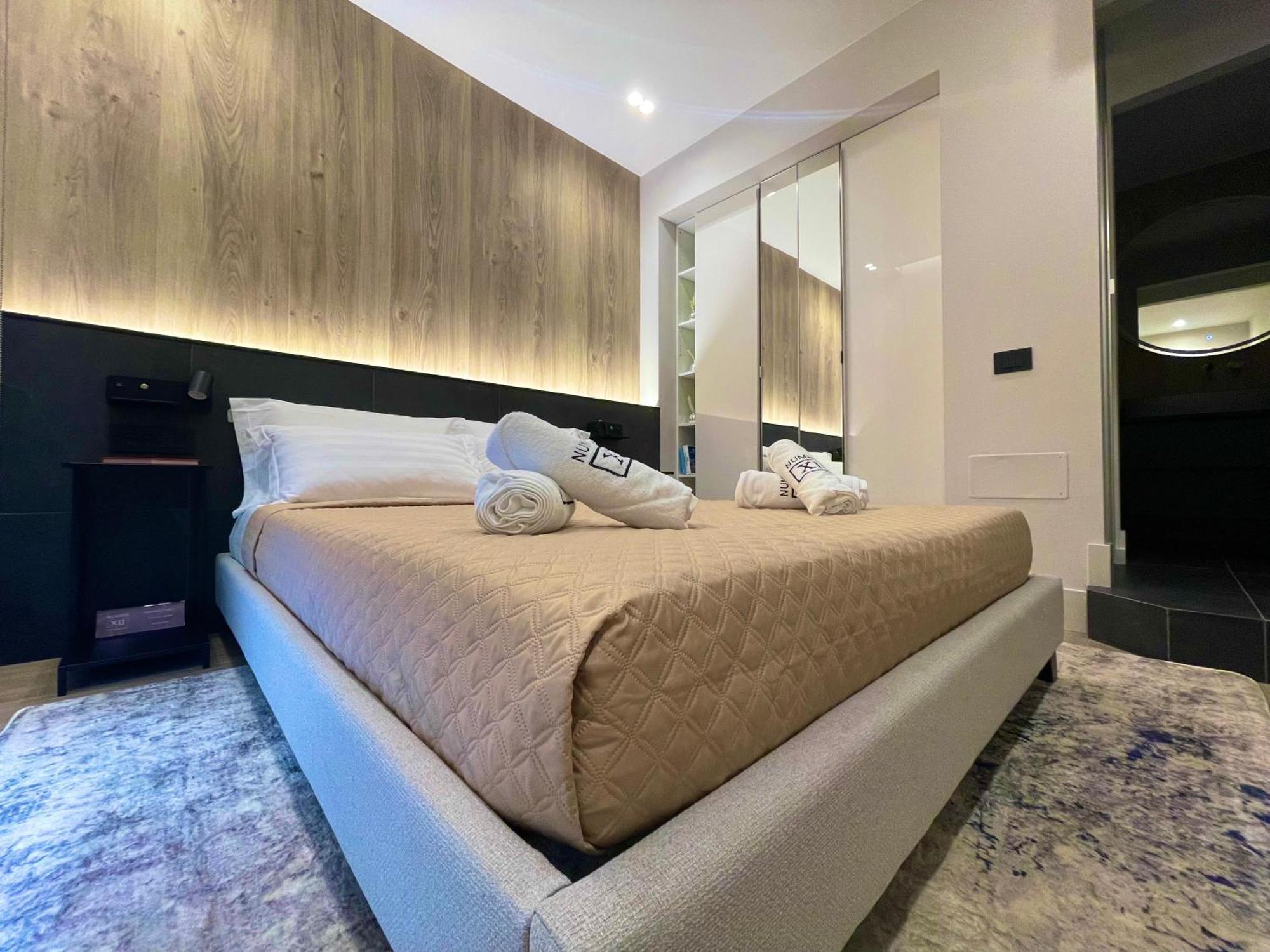 Apartment Superior 1br - Fully Renovated & Equipped - Prime Location In Historical Centre - Garibaldi#2 - Free Parking *